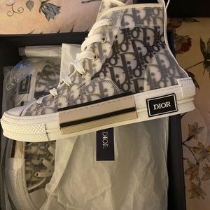 Dior B23 High Top Logo Oblique Sneakers
